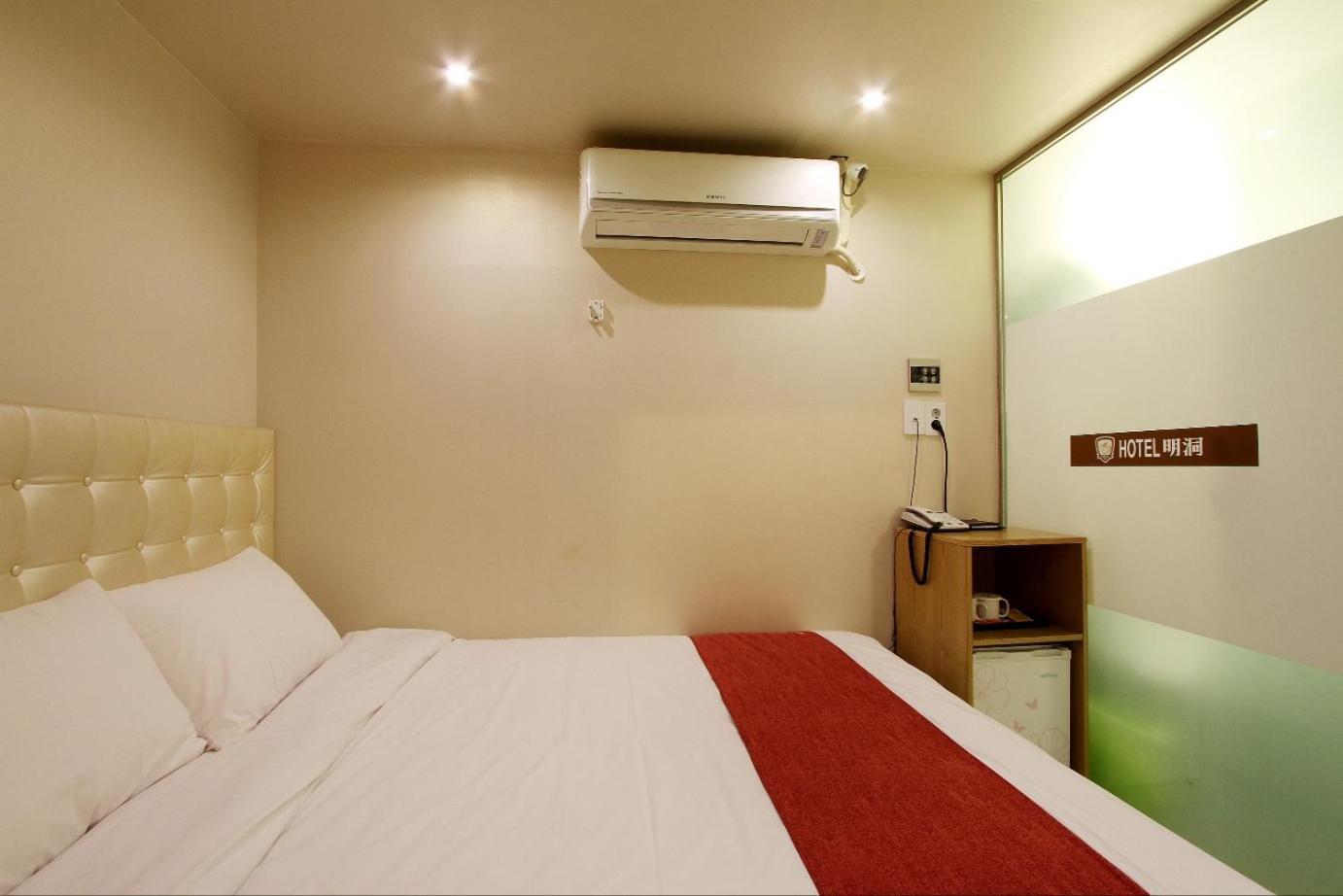 Hotel Myeongdong Seoul Exterior photo