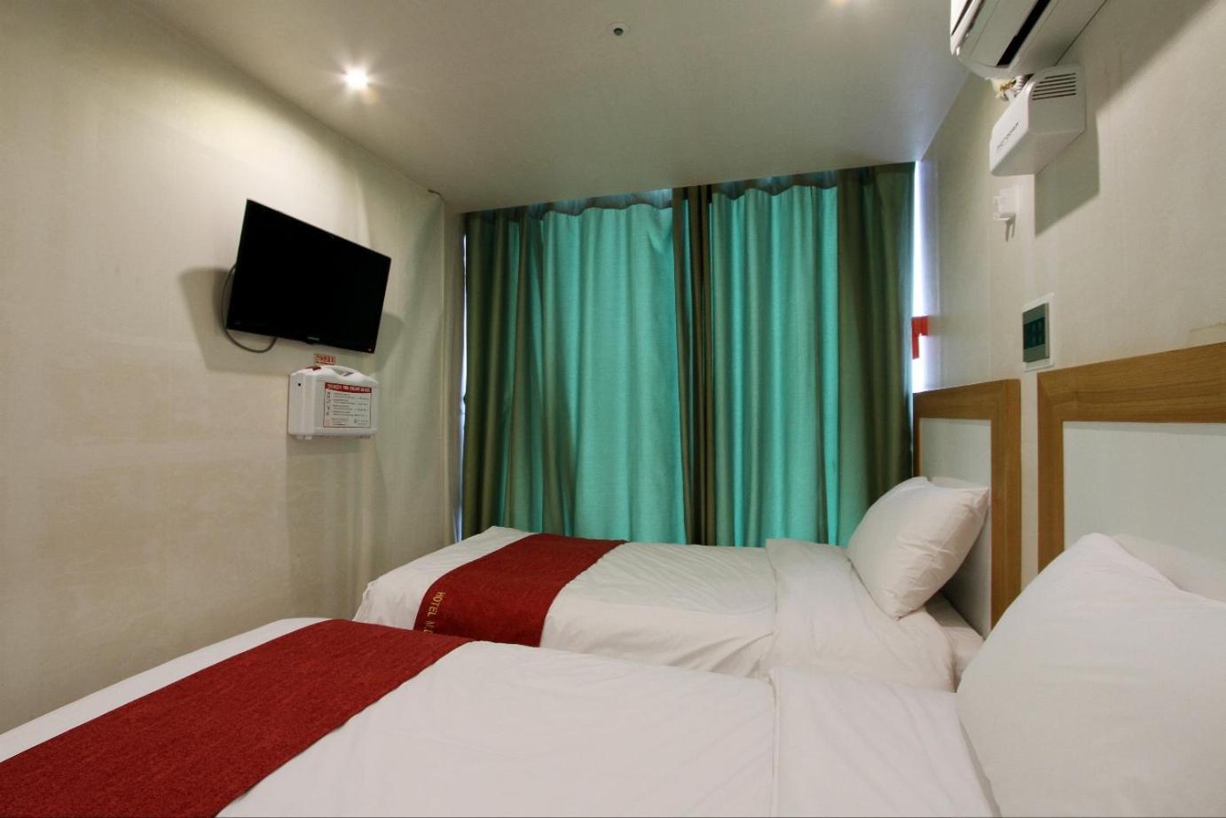 Hotel Myeongdong Seoul Exterior photo