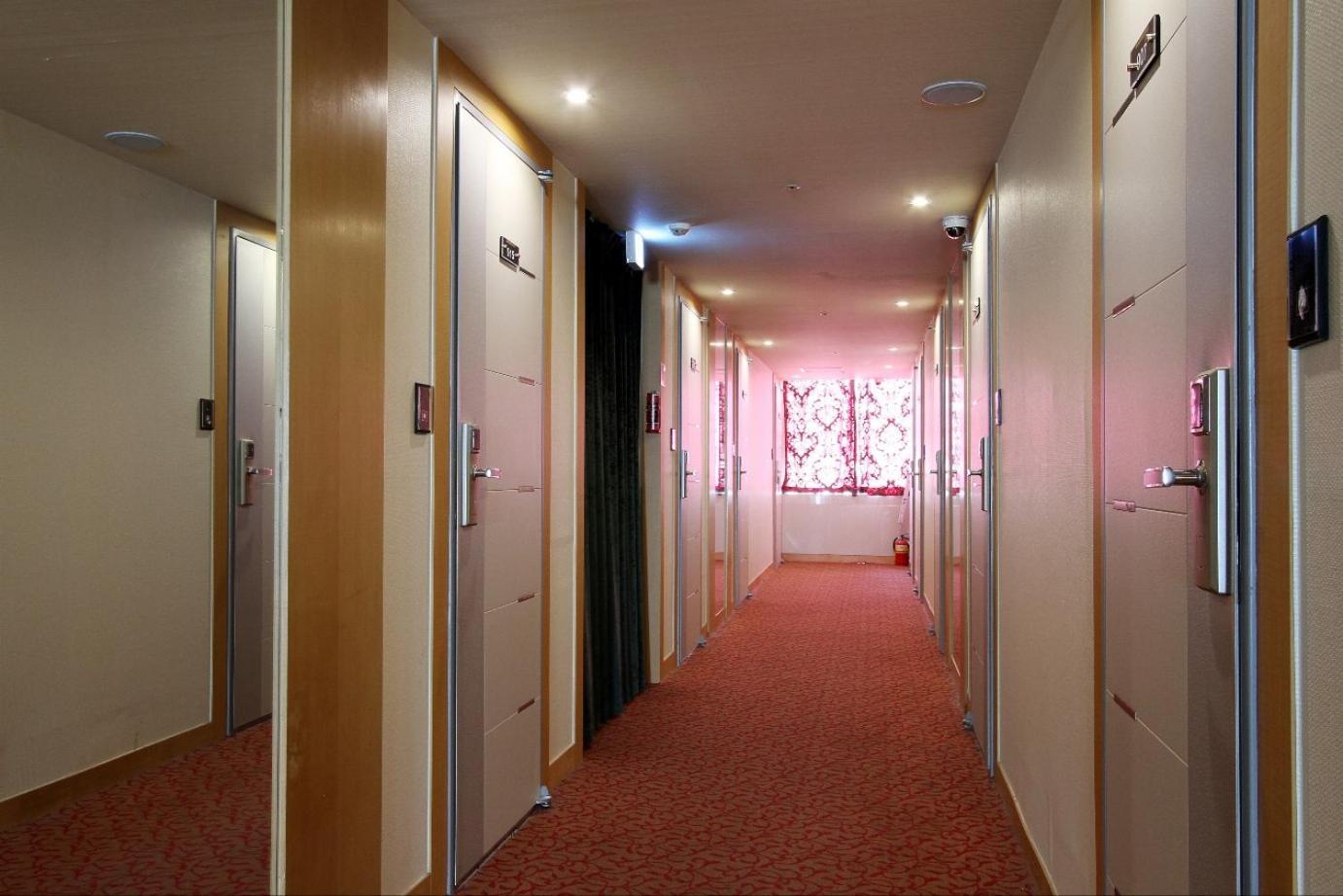 Hotel Myeongdong Seoul Exterior photo